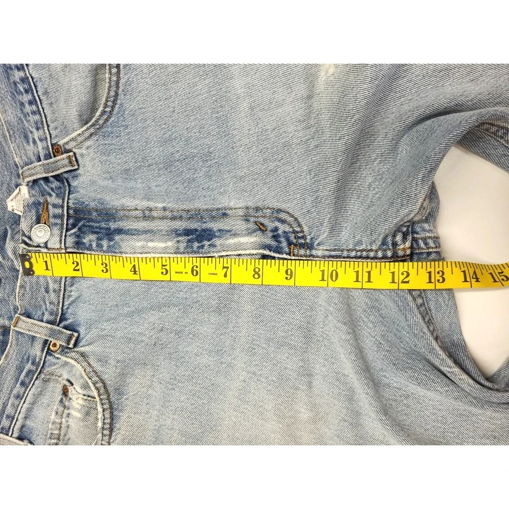Vintage Levis Jeans Mens 36x36 Blue Denim 550 Relaxed Fit‎ Light Wash Y2K Faded